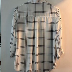 Women's White Plaid Top